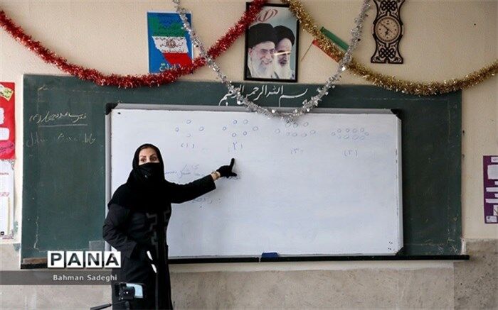 خانه‌نشینی نخبگان در سایه توزیع نامناسب فرصت‌های شغلی و آموزشی