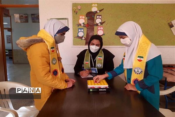 برگزاری مسابقات بازی‌های فکری سرگرمی رویش در شهرستان آباده