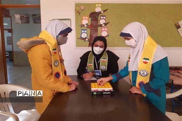 برگزاری مسابقات بازی‌های فکری سرگرمی رویش در شهرستان آباده
