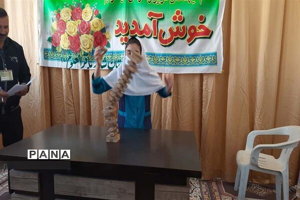 برگزاری مسابقات بازی‌های فکری سرگرمی رویش در شهرستان آباده