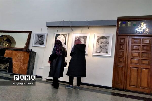 نمایشگاه نقاشی هنرجویان آموزشگاه پرستو در فرهنگسرای اشراق