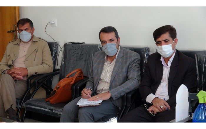 هر جامعه‌ای که قدر معلم را بداند به رشد و تعالی می‌رسد