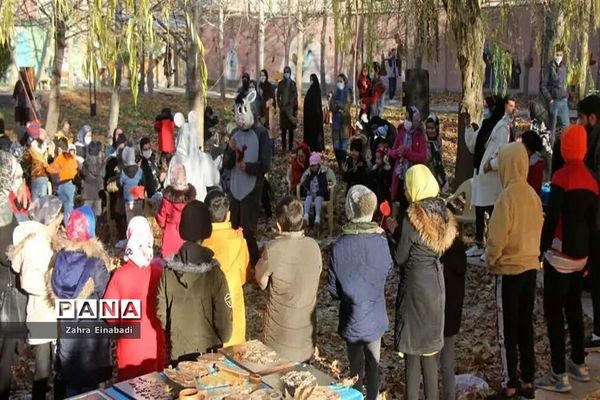 جشنواره پاییزی در صفادشت