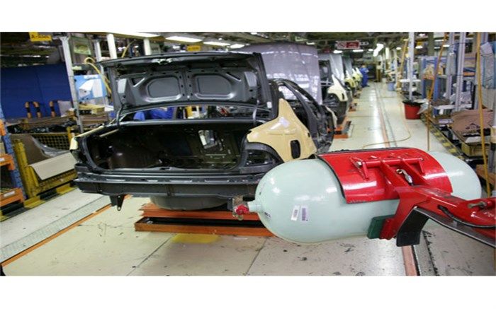 امضای قرارداد تولید ۴۵ هزار خودروی دوگانه‌سوز