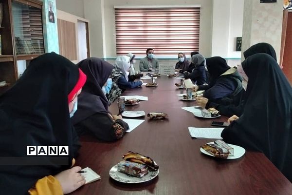 جلسه آموزشی خبرگزاری پانا در شهرستان پردیس