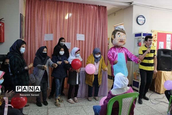 گرامیداشت هفته معلولین درواحدهای آموزشی استثنایی شهرستان اسلامشهر