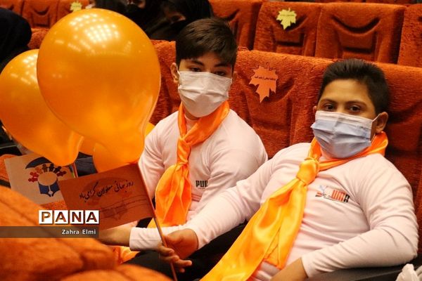 همایش بزرگداشت روز جهانی معلولین