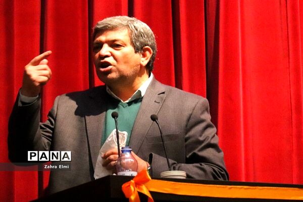 همایش بزرگداشت روز جهانی معلولین