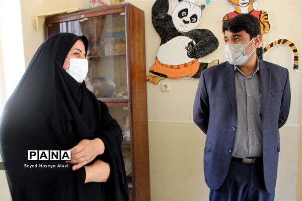 بازدید مدیر آموزش و پرورش شهرستان دشتی از آموزشگاه مهر خورموج