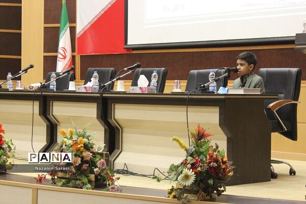 نشست سرپرست فرمانداری اسلامشهر با بانوان نخبه و کارآفرین