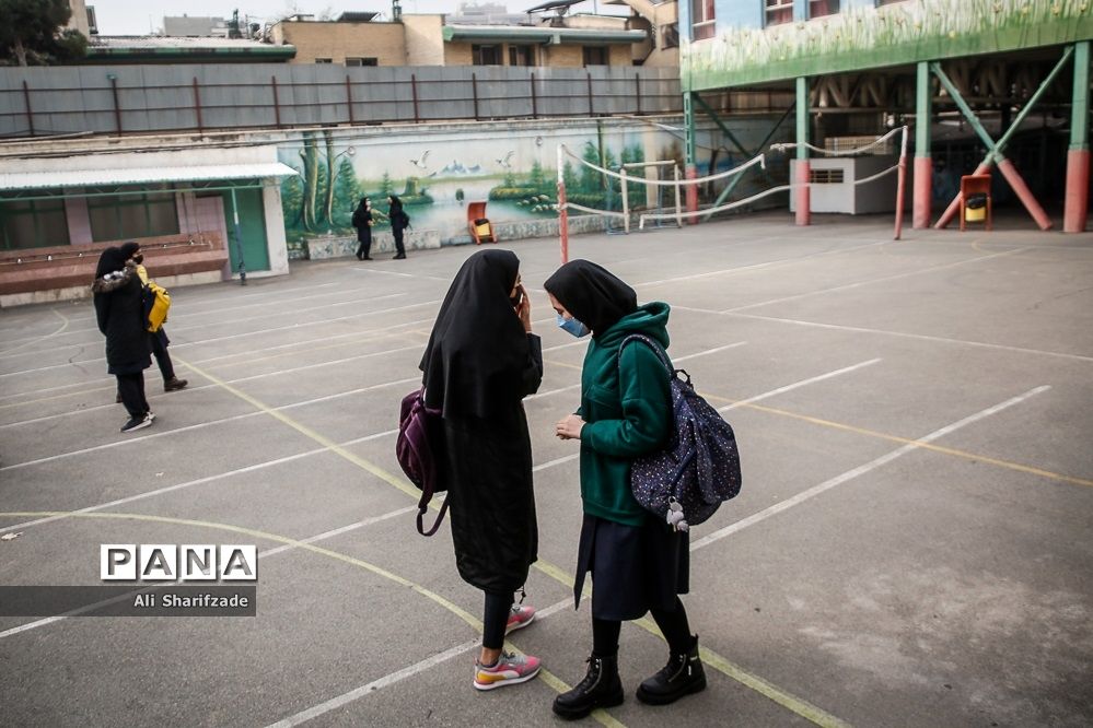 بازگشت دانش‌آموزان به مدرسه
