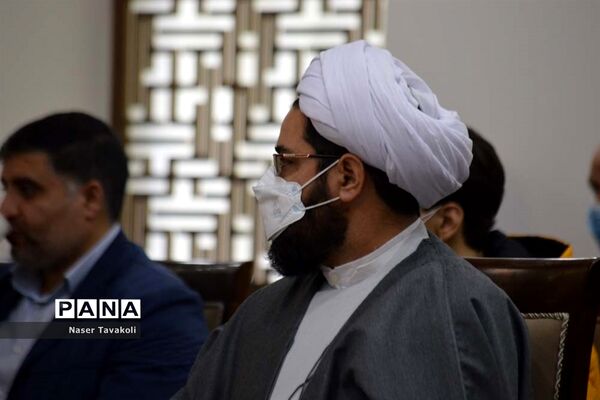 مراسم تجلیل از نخبگان قرآنی آموزش و پرورش ناحیه 3 تبریز