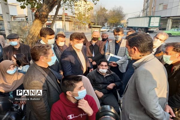 آیین بهره‌برداری از معبر مناسب‌سازی شده ویژه معلولان در منطقه ۱۵