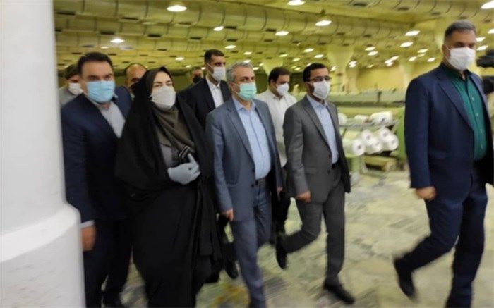 بازدید وزیر صمت از کارخانجات نساجی و شرکت سامان کاشی بروجرد