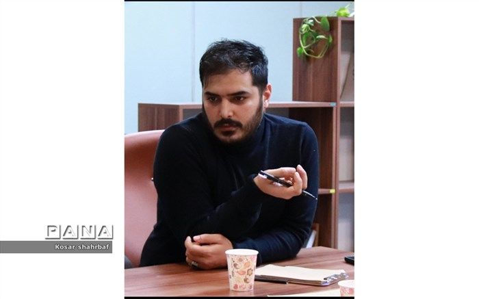 رسالت نوجوان‌ها، تقلید و کپی‌برداری ازشخصیت‌ها نیست