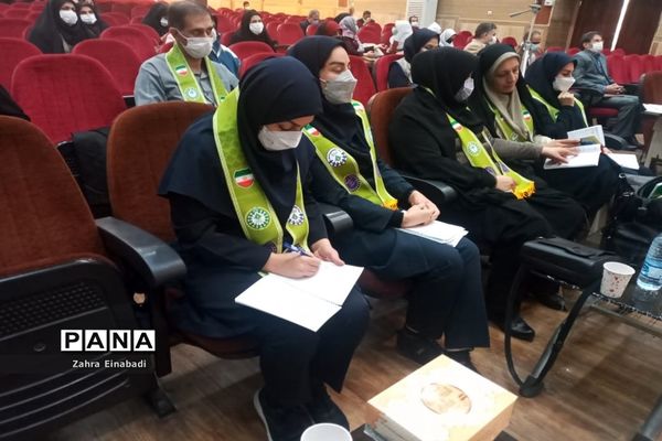 اولین جلسه آموزشی بازمهندسی تشکیلات پیشتازان در سازمان دانش‌آموزی ملارد