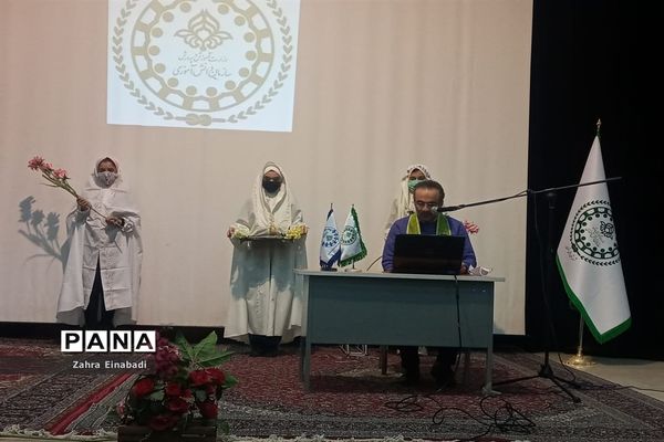 اولین جلسه آموزشی بازمهندسی تشکیلات پیشتازان در سازمان دانش‌آموزی ملارد