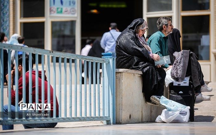 آلودگی هوا نمایشگاه های آذر و دی را لغو می کند ؟