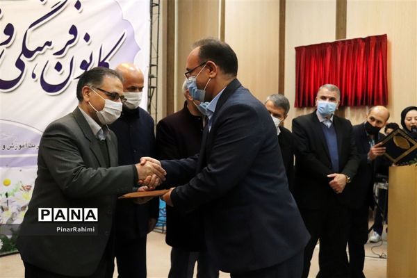 آیین افتتاح شعارسازمان دانش آموزی ناحیه ۵ تبریز