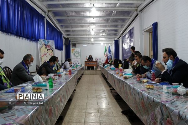 نشست مشترک معاونان پرورشی ومسئولان سازمان دانش‌آموزی استان قزوین