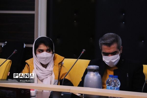 آیین تجلیل از منتخبان کشوری جشنواره فرهنگی هنری معلمان هنرمند مولف و پرسش مهر