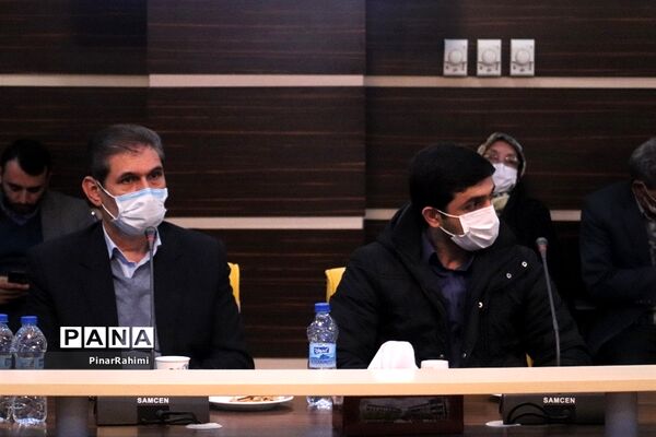 آیین تجلیل از منتخبان کشوری جشنواره فرهنگی هنری معلمان هنرمند مولف و پرسش مهر