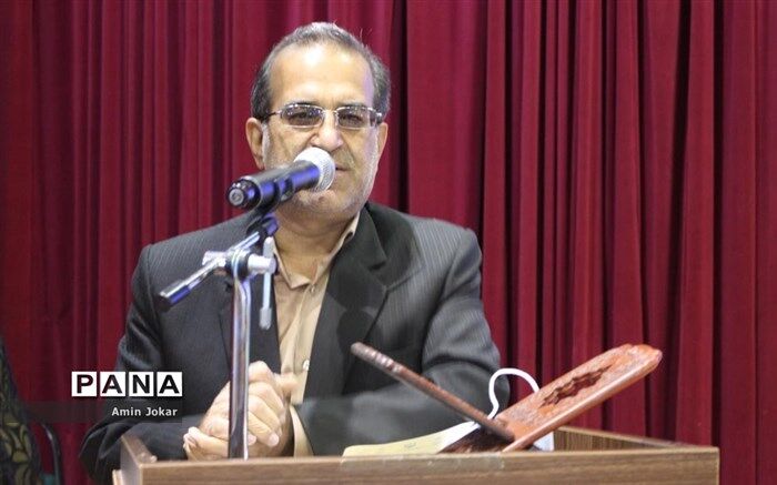 فعالیت‌های سازمان دانش‌آموزی موجب رشد همه جانبه دانش‌آموزان می‌شود