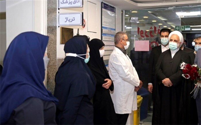 حضور رئیس قوه قضاییه در بیمارستان‌های دادگستری و عدل