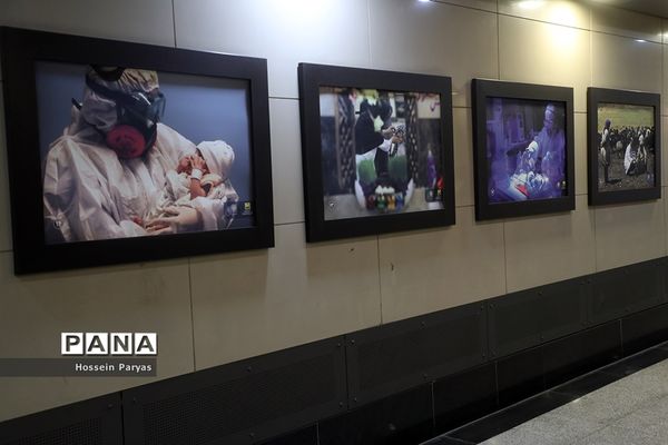 افتتاح نمایشگاه عکس مدافعان سلامت و تقدیر از پرستاران