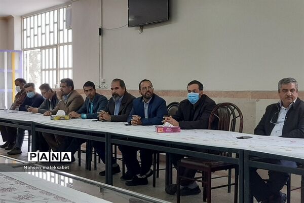 تقدیر از مربیان، اساتید و مسئولان کمیته‌های فنی سازمان دانش‌آموزی استان یزد