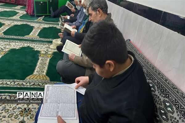 برگزاری مراسم میلاد حضرت زینب(س) در مسجد امام حسن مجتبی(ع)