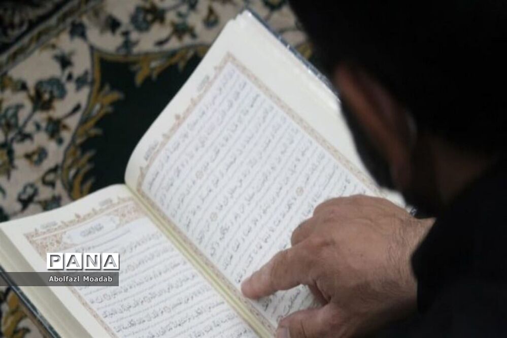 پیام تبریک جعفر پاشایی به مناسبت فرا رسیدن هفته قرآن، عترت و نماز