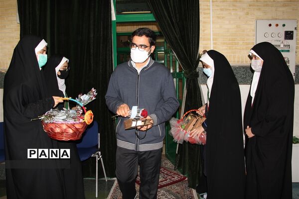 مراسم گرامیداشت هفته قرآن، عترت و نماز در وزارتخانه آموزش و پرورش به میزبانی منطقه ۱۷