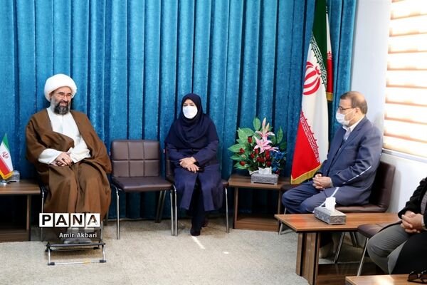سفر یک روزه مدیرکل آموزش و پرورش آذربایجان‌غربی به شهرستان تکاب