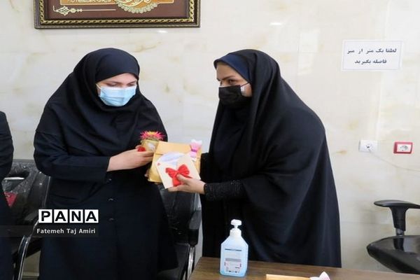 تقدیر و تشکر از کادر درمان به مناسبت روز پرستار
