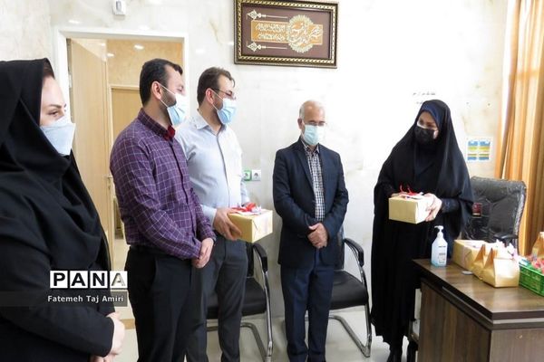 تقدیر و تشکر از کادر درمان به مناسبت روز پرستار