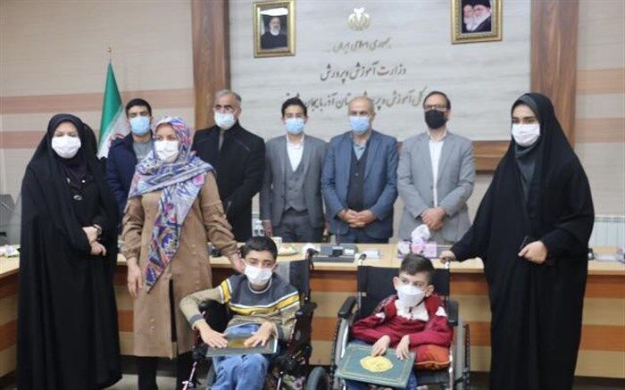 دانش‌آموزان پژوهشگر و فناور برگزیده کشوری و استانی آذربایجان‌شرقی تجلیل شدند