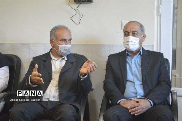 تقدیر و تشکر از کادر درمانگاه شهدای فرهنگی استان بوشهر