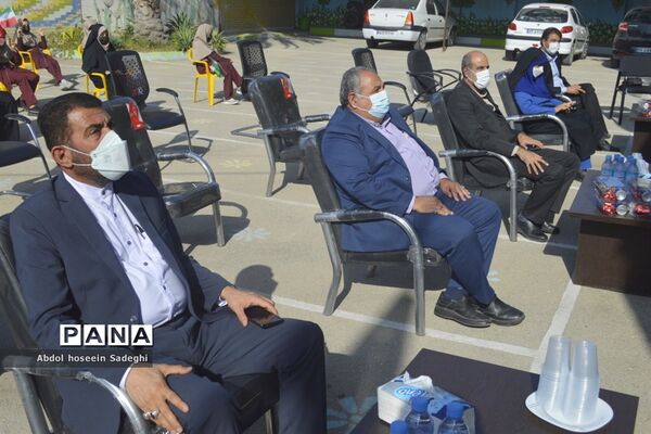 مراسم هفته پژوهش در دبیرستان شاهد شهیده سهام خیام بوشهر