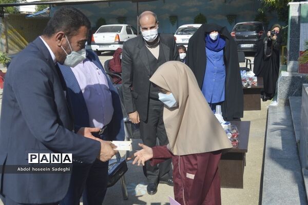مراسم هفته پژوهش در دبیرستان شاهد شهیده سهام خیام بوشهر
