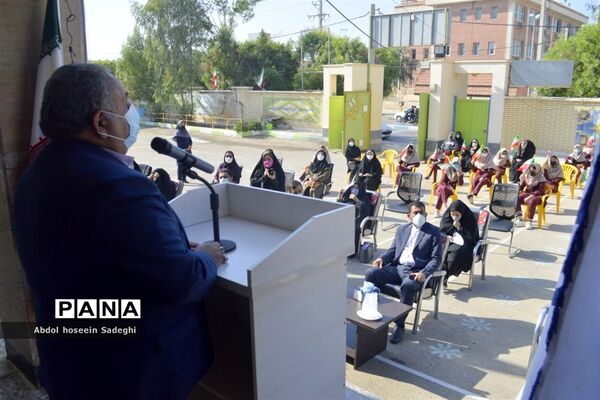مراسم هفته پژوهش در دبیرستان شاهد شهیده سهام خیام بوشهر