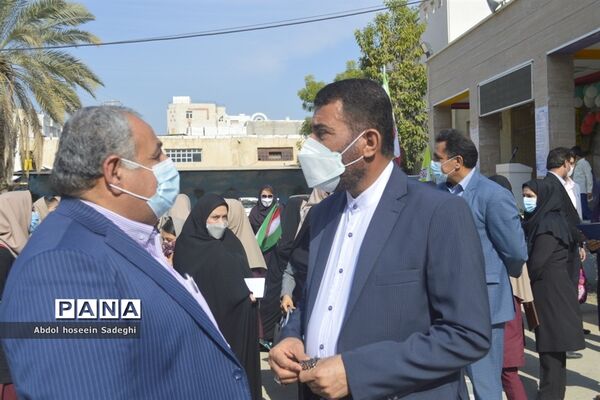 مراسم هفته پژوهش در دبیرستان شاهد شهیده سهام خیام بوشهر