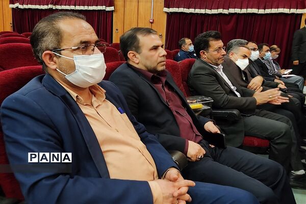 آیین تجلیل از مدافعان سلامت در شهرستان امیدیه