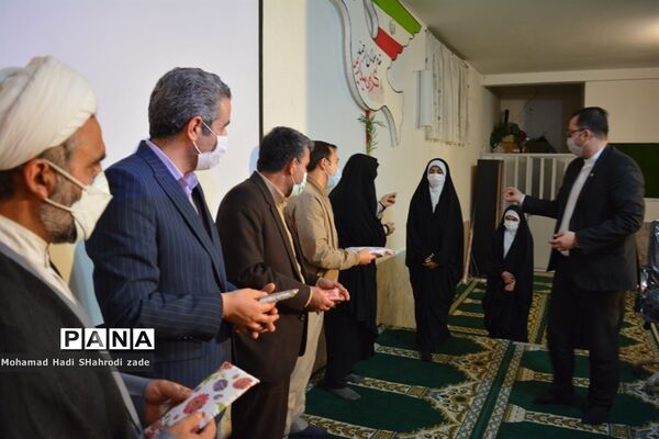 افتتاحیه برنامه‌های هفته قرآن، عترت و نماز در ناحیه1 آموزش و پرورش مشهد
