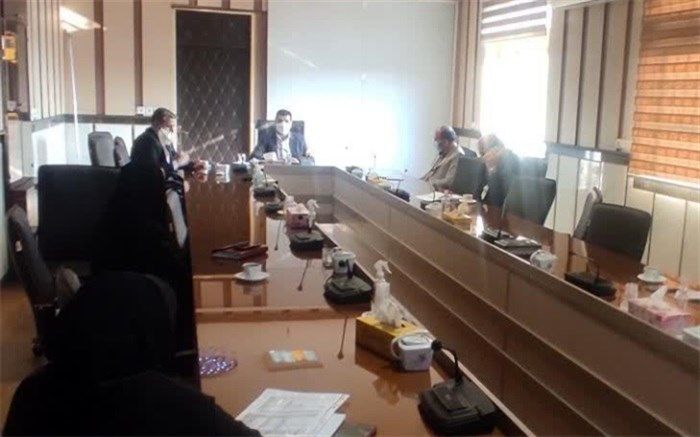 هدایت تحصیلی شغلی به دانش‌آموز کمک می کند تا خود را بهتر بشناسد