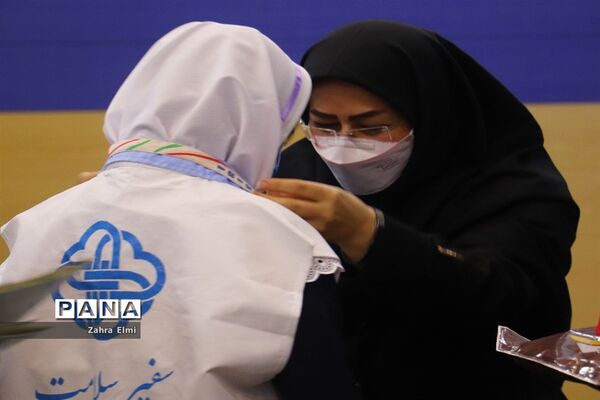 آیین افتتاحیه سفیران سلامت دانش‌آموزی در تبریز