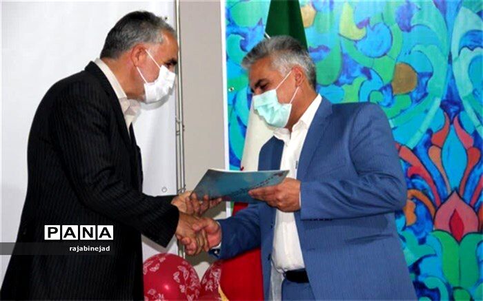 "سید محمد رضا نجفی ابرقویی" به عنوان مدیر آموزش و پرورش شهرستان ابرکوه معرفی شد