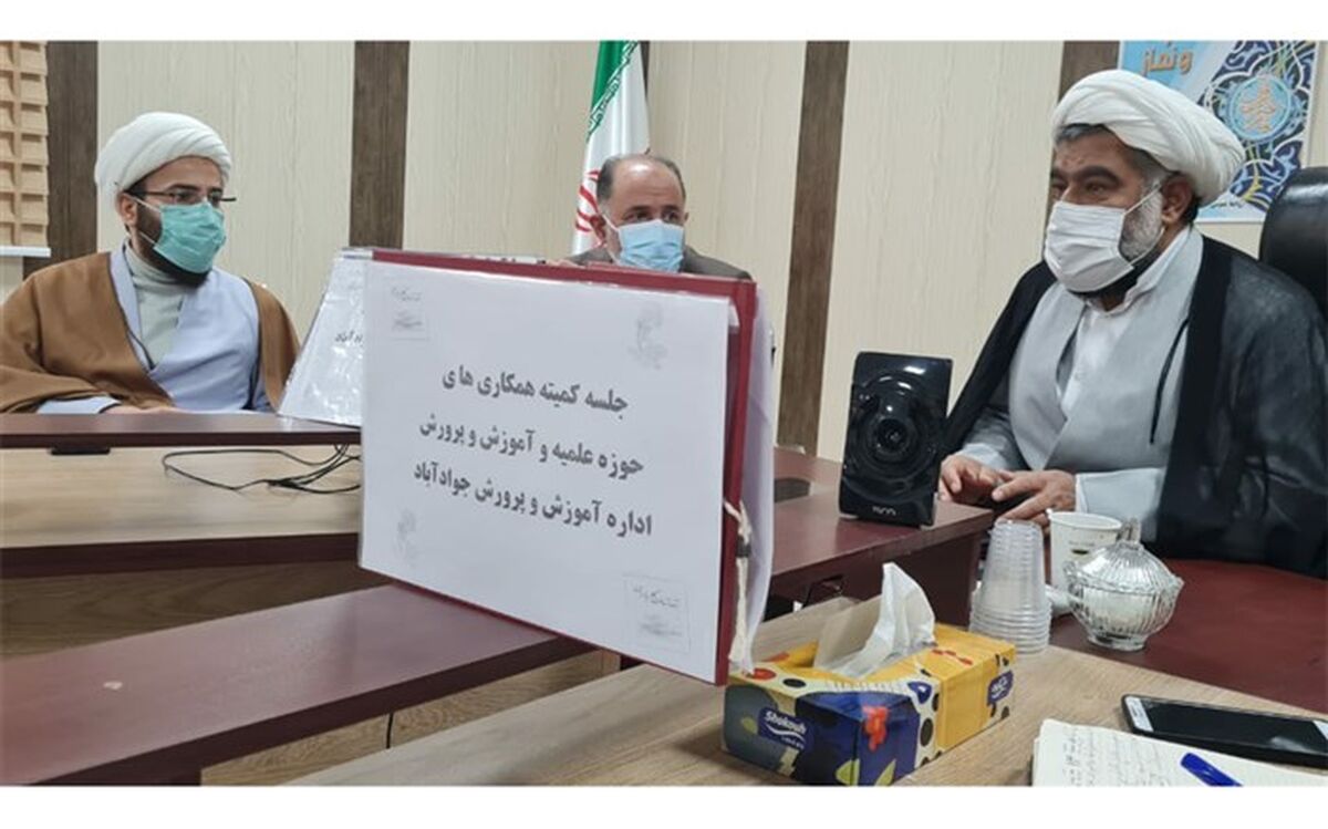 التزام دانش‌آموزان به سبک زندگی اسلامی با حضور طلاب پایدارتر می‌شود