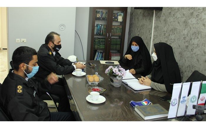 آموزش در مدارس کنار جاده در اولویت است