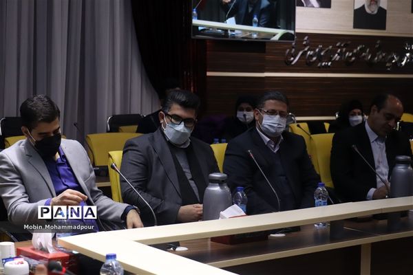 آیین تجلیل از پژوهشگران، فناوران و معلمان پژوهنده آموزش و پرورش آذربایجان شرقی